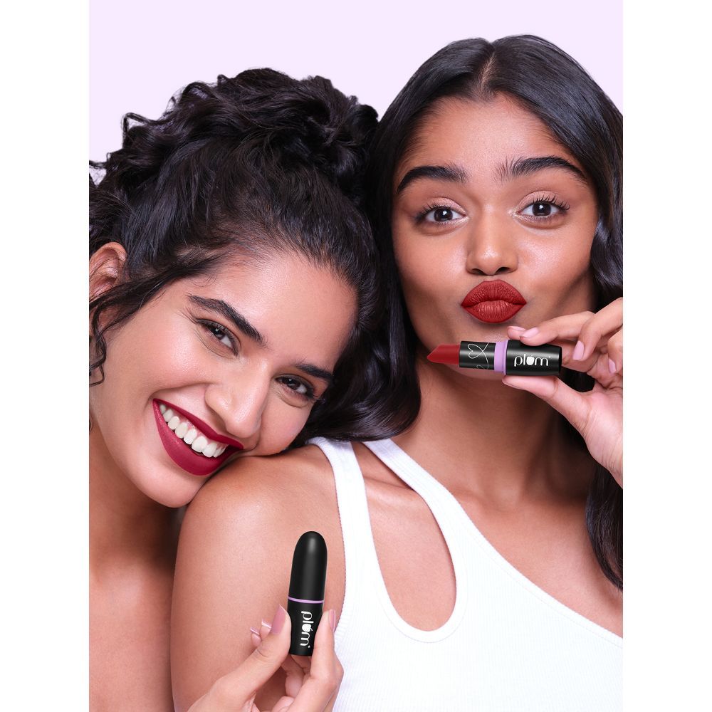 Plum
Matterrific Lipstick | Highly Pigmented | Nourishing & Non-Drying | 100% Vegan & Cruelty Free | Plum It Up - 137 (Magenta)
